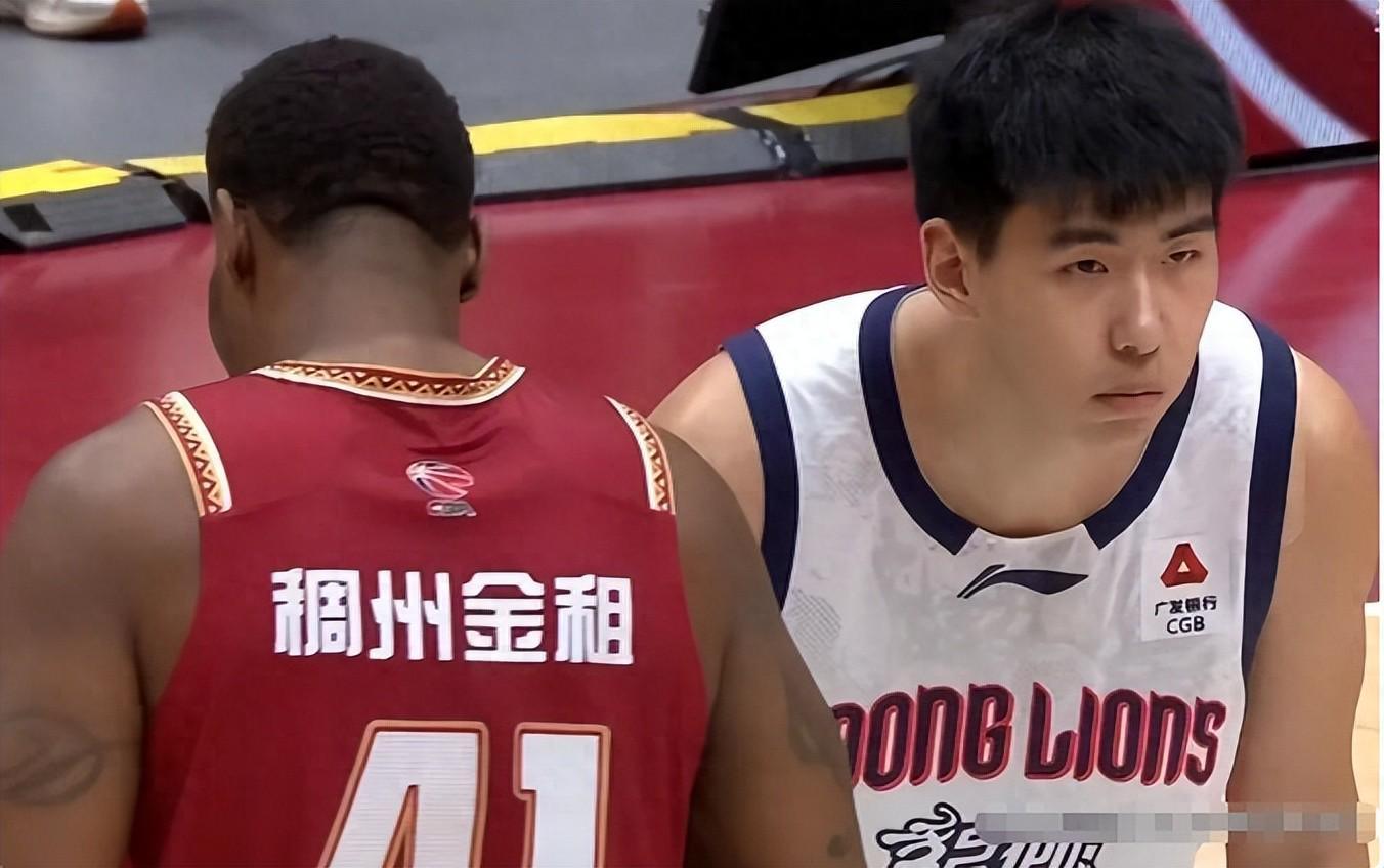 乐鱼官方网站-再次单场送出6血帽！完爆浙江顶级内线，球迷：他可以替换周琦了